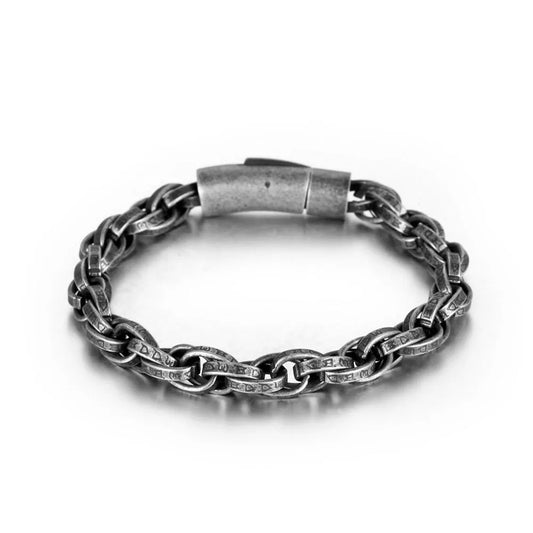 Classic retro-colored stainless steel rope chain bracelet with magnetic clasp.
