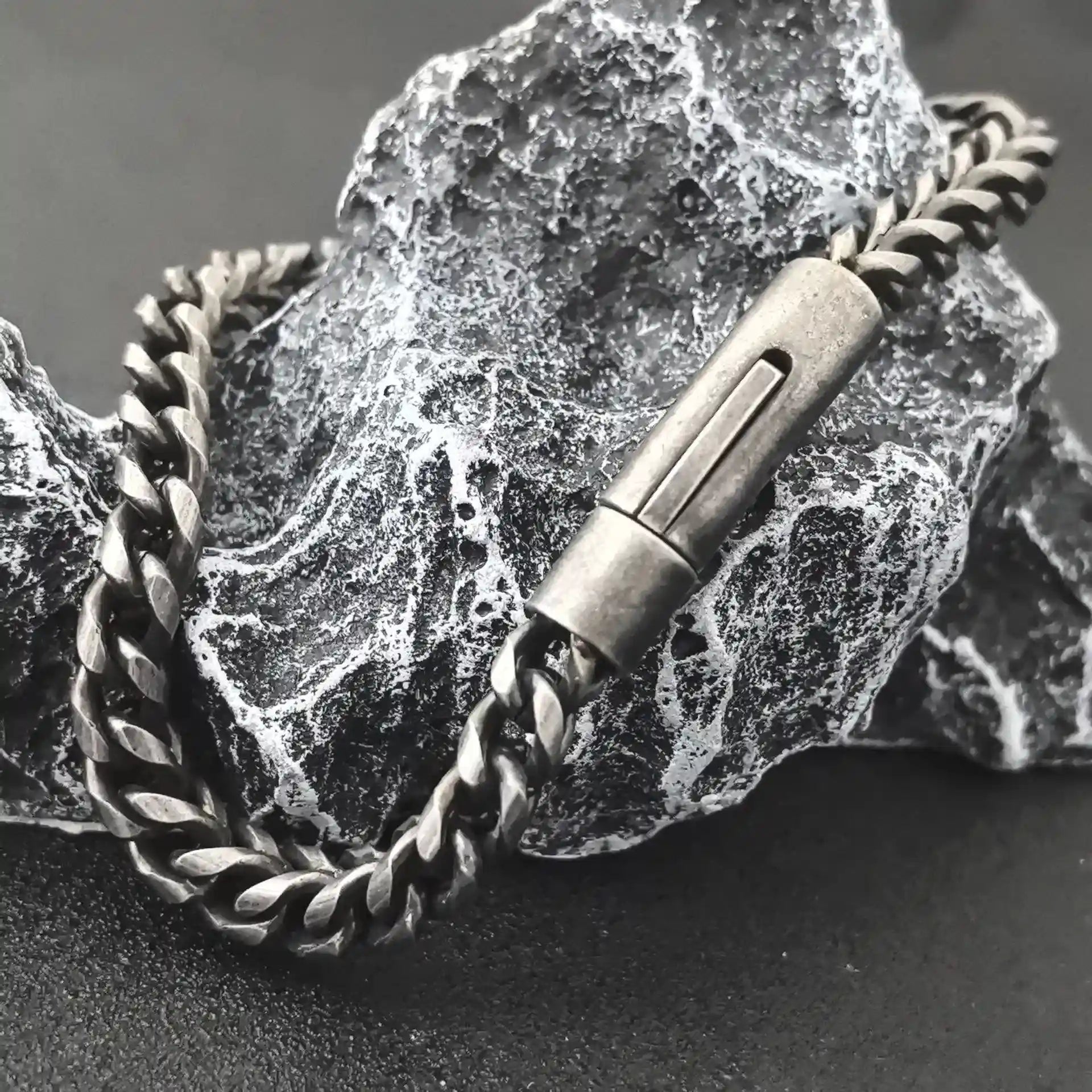 Iron Clad Franco Link Bracelet - Gothic Aesthetic Jewelry by Mort 7
