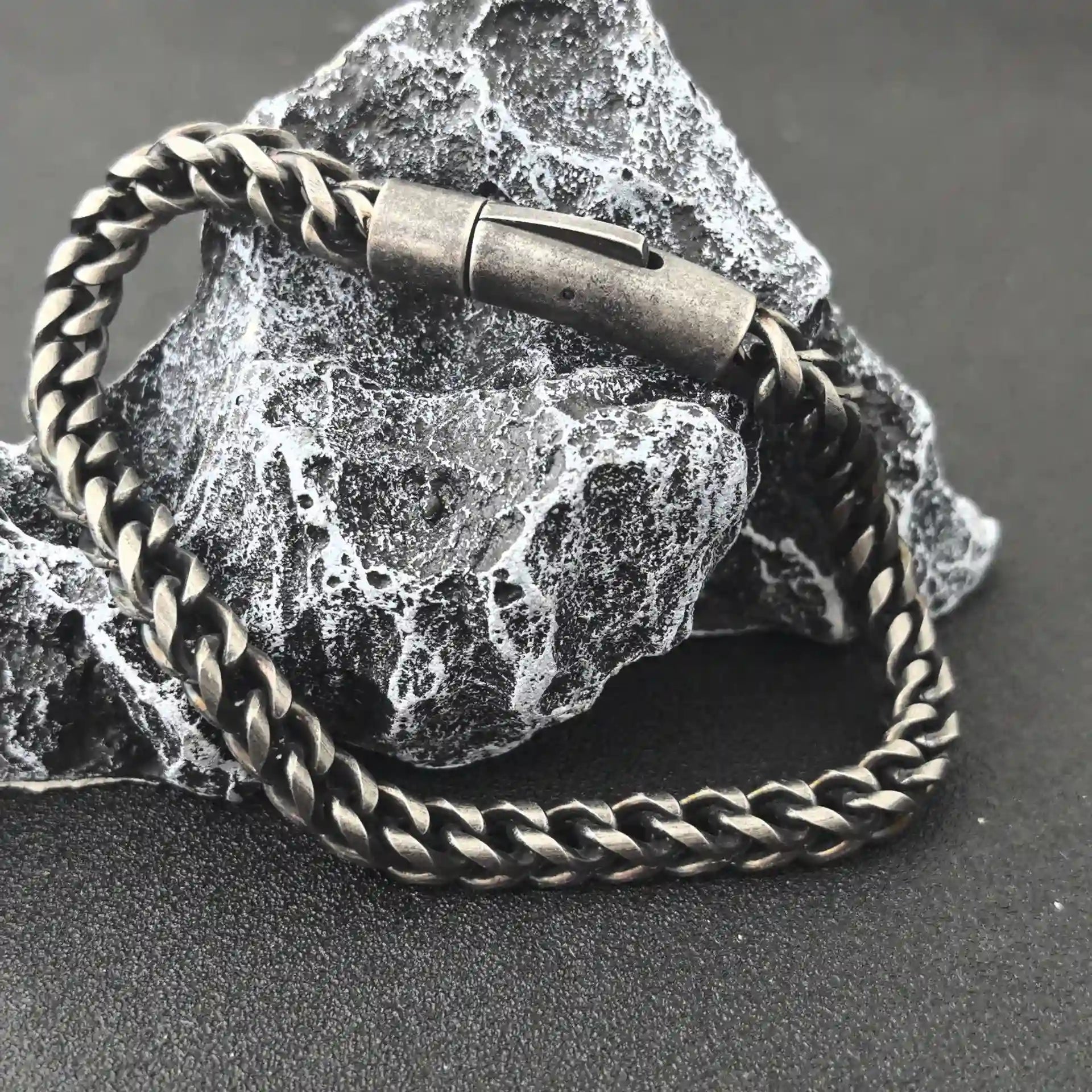 Iron Clad Franco Link Bracelet - Gothic Aesthetic Jewelry by Mort 7