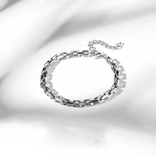 Unisex stainless steel geometric link bracelet in silver tone