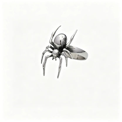 Gothic stainless steel spider ring featuring a detailed 3D arachnid design with vintage oxidized finish.