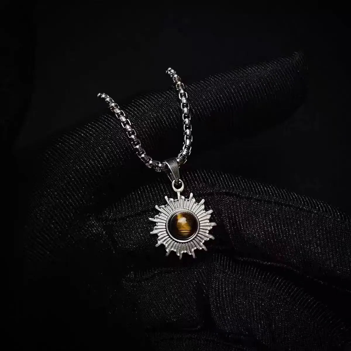 silver stainless steel pendant 