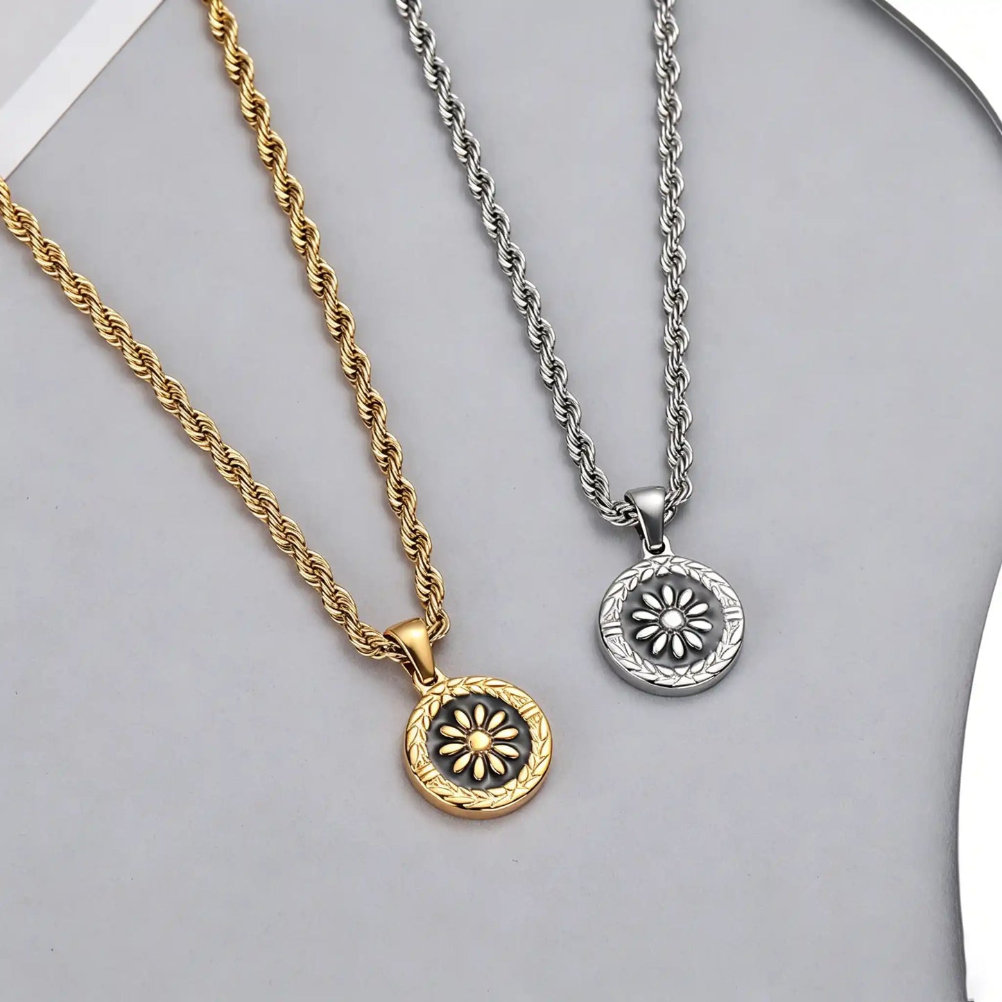 Vintage Floral Medallion Pendant Necklace – Black Enamel Round Charm Necklace in Gold or Silver Tone