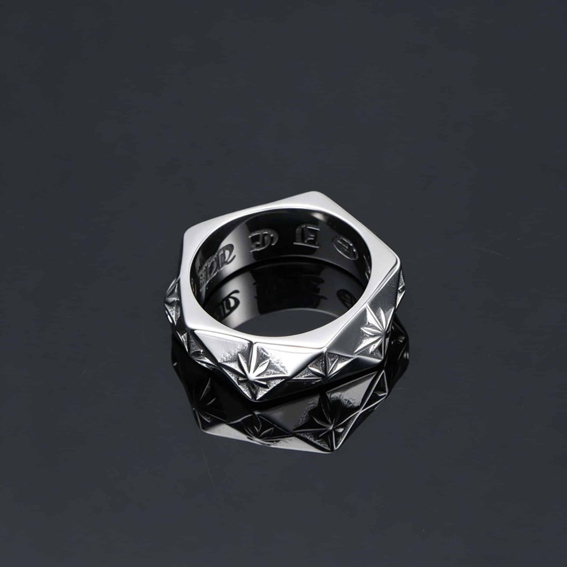 North Star Hexagon Ring - Gothic Aesthetic Jewelry by Mort 7